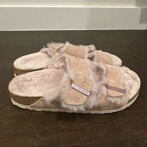 Women’s Birkenstock Sandals (Light Pink)